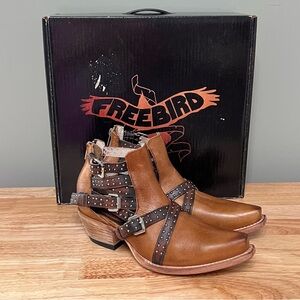 Freebird Wasp, Wheat, Original Handcrafted Boots Size 7